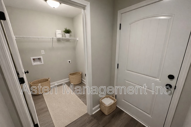 Building Photo - 239 Lasso Drive