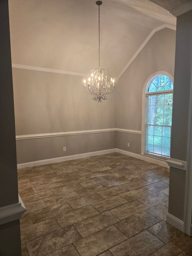 Building Photo - FOR RENT in HARRIS COUNTY with SWIMMING POOL! Available July 1st
