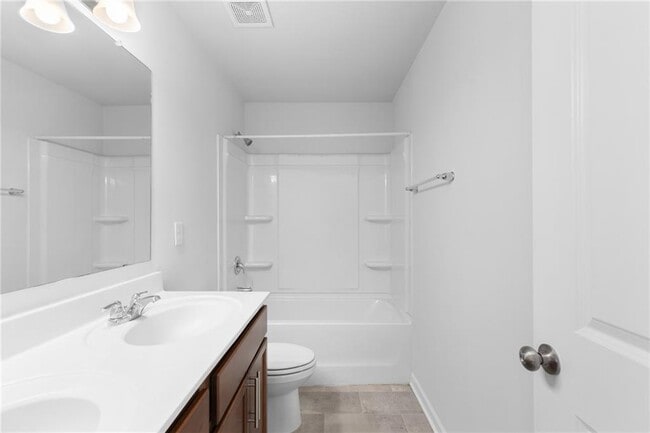 Building Photo - 360 Paulownia Cir