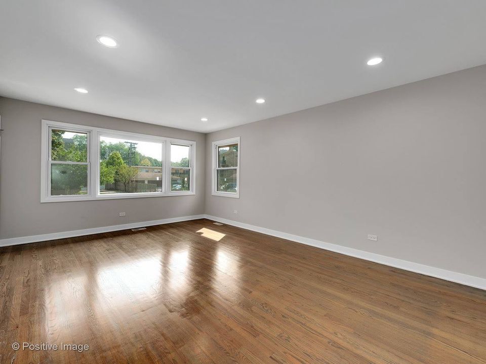 Building Photo - 515 N Marion St