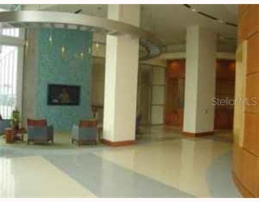 Building Photo - 777 N Ashley Dr