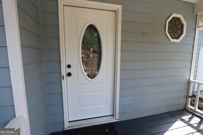 Building Photo - 2840 Spring Ridge Cir