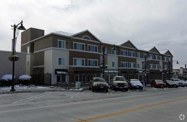 Building Photo - Green Valley Village Senior Apts. 55+