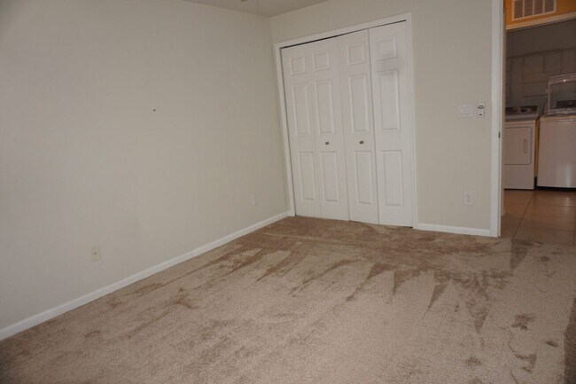 Building Photo - 2 Bedroom 2 Bathroom 55+ Community