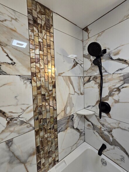 Building Photo - 260 Tennyson Ave