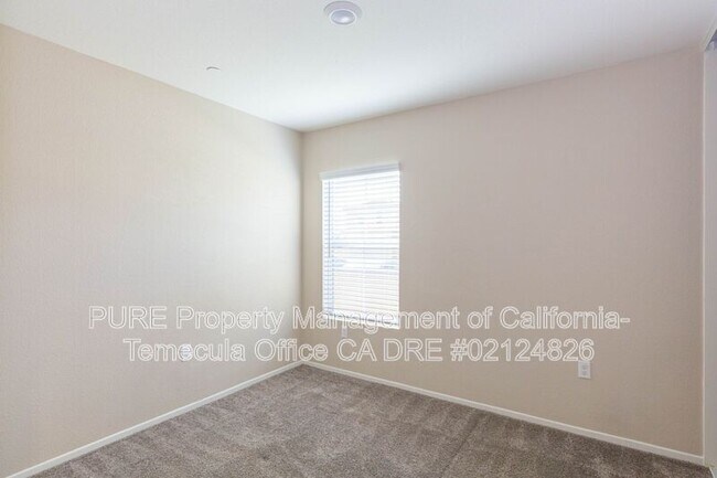 Building Photo - 41966 Pedraza St