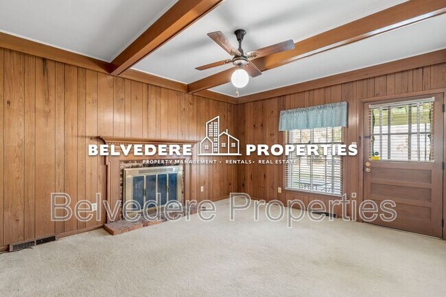 Building Photo - 4017 Wexford Dr