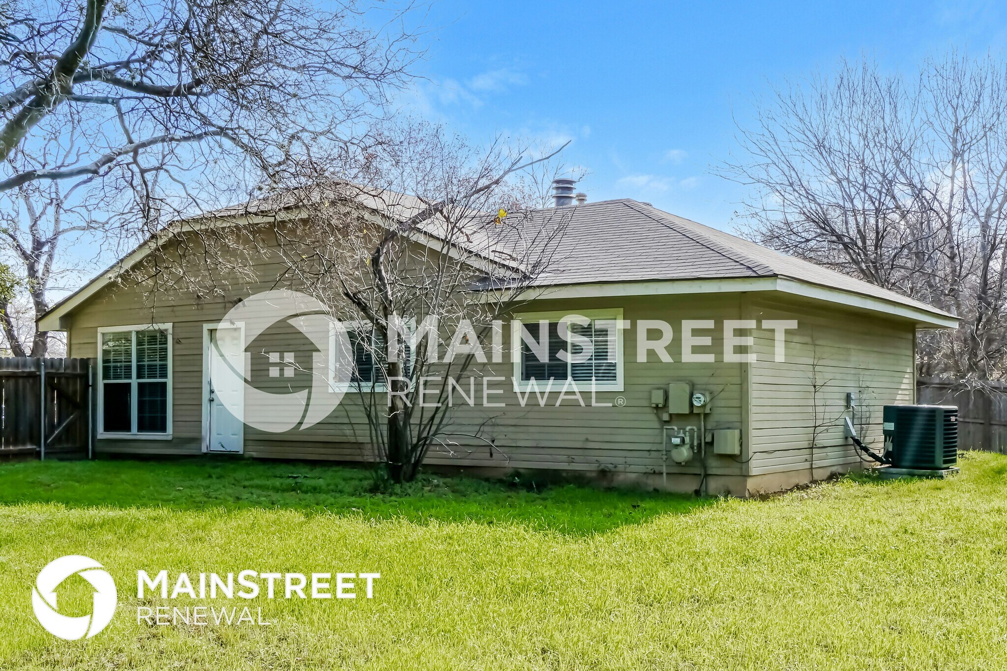 Building Photo - 9510 Elm Glen