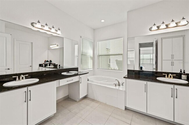 Building Photo - 32208 Rosewood Meadow Ln