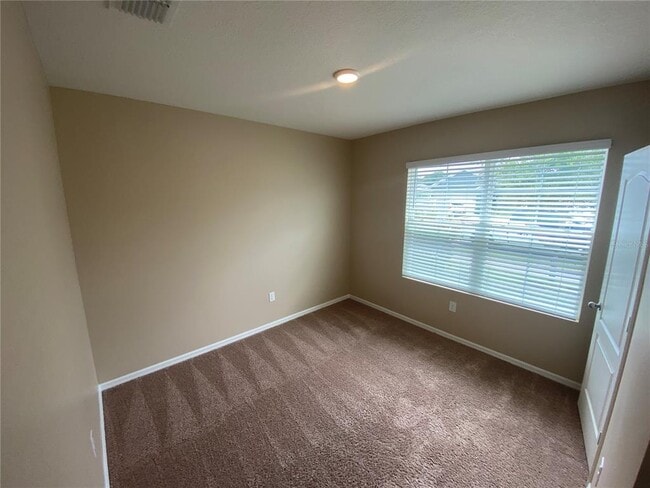 Building Photo - 1742 Point O Woods Ct