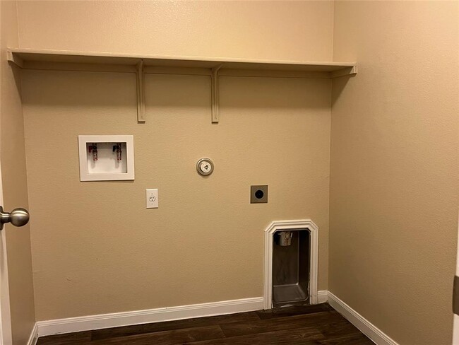 Building Photo - 119 Acadia Cv