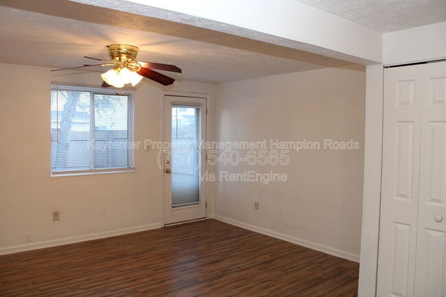 Building Photo - 44 Lucinda Ct