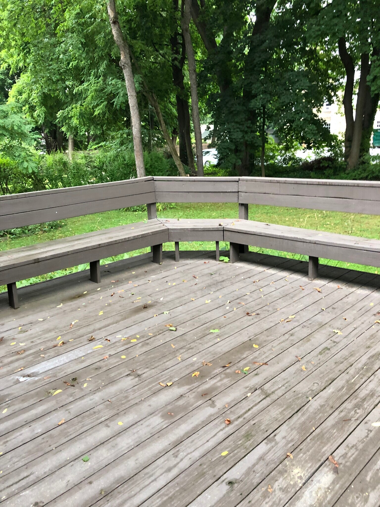 Building Photo - 245 E Hamilton Ave