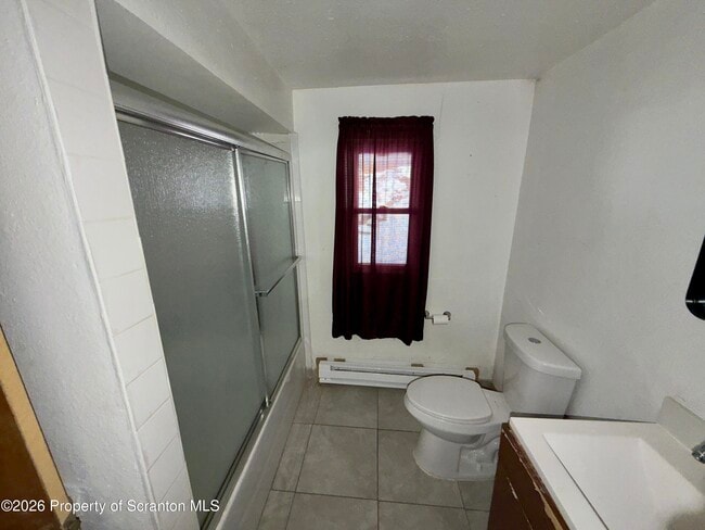 Building Photo - 41 Drummond St