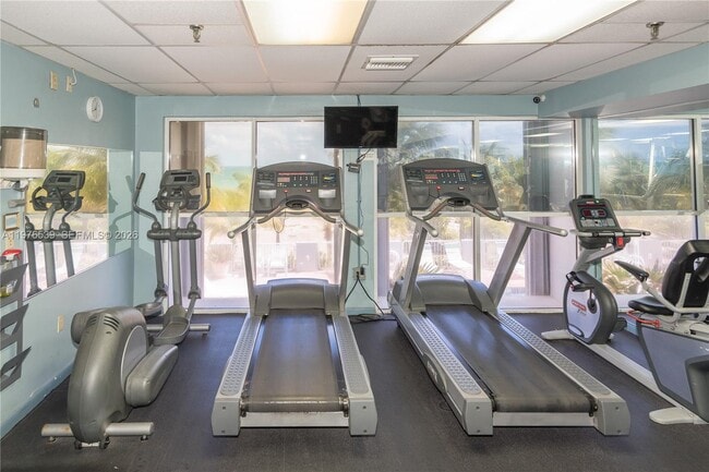 Building Photo - 9341 Collins Ave