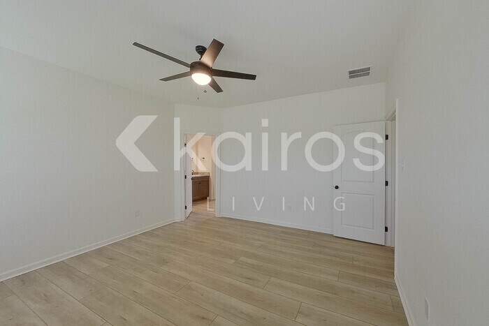 Building Photo - 101 Carencro St