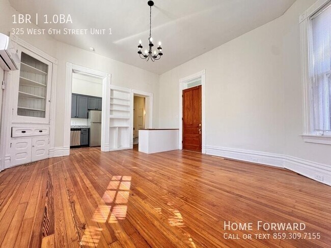 Building Photo - 325 W 6th St