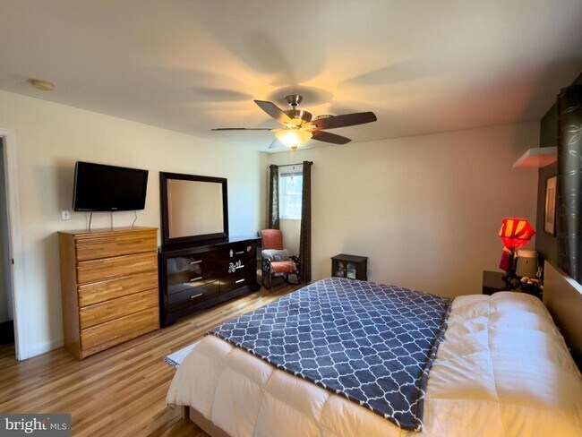 Building Photo - 307 Pemberton Blvd