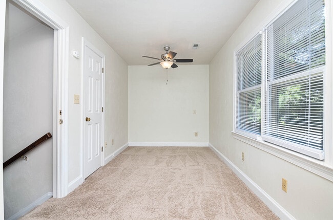 Building Photo - 2617 All Saints Ct