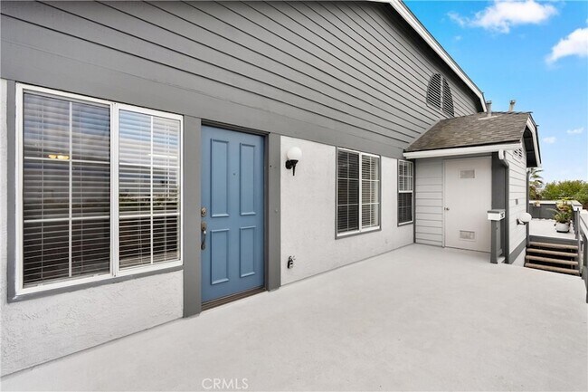 Building Photo - 18312 Parkview Ln