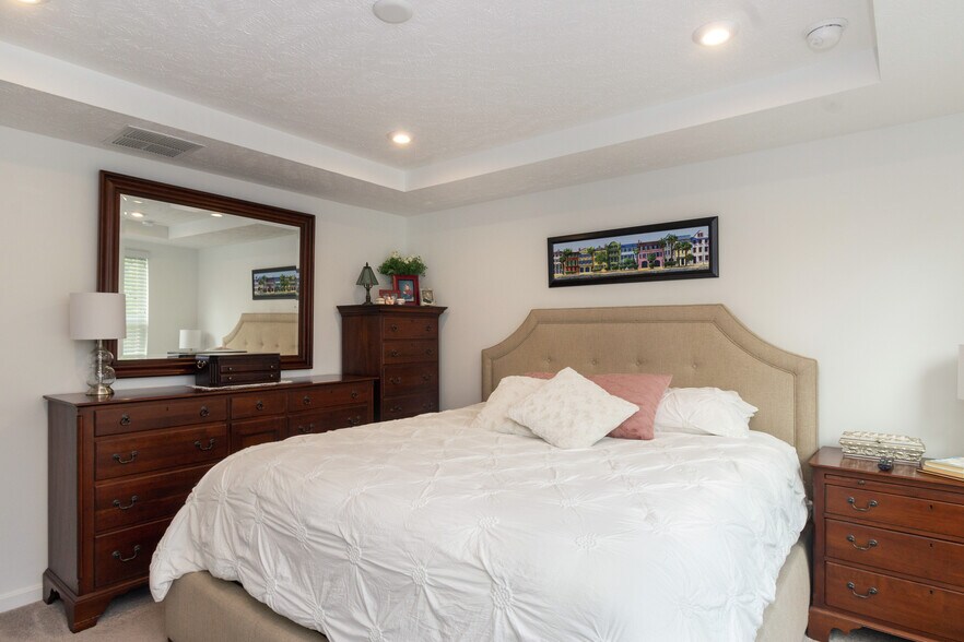 Building Photo - 27661 Serviceberry Ct