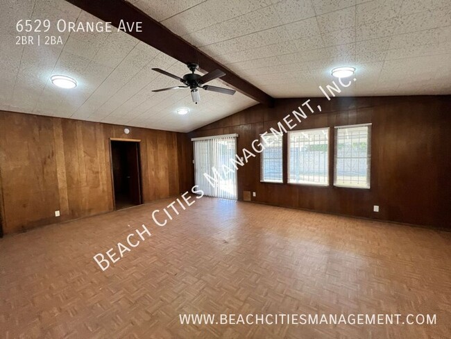 Building Photo - Large 2 Bedroom Home In North Long Beach