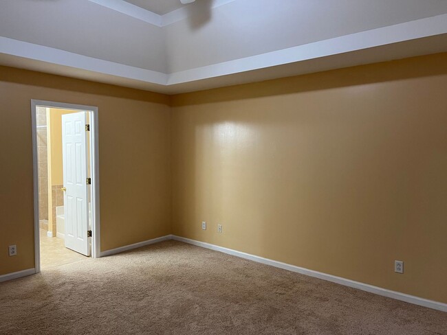 Building Photo - Lovely North Macon Home