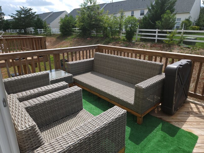 2nd Floor patio - 2588 Grantham Place Dr