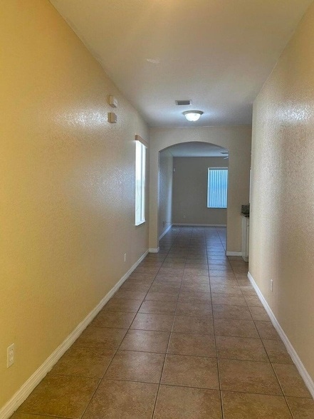 Building Photo - 9426 Windrift Cir