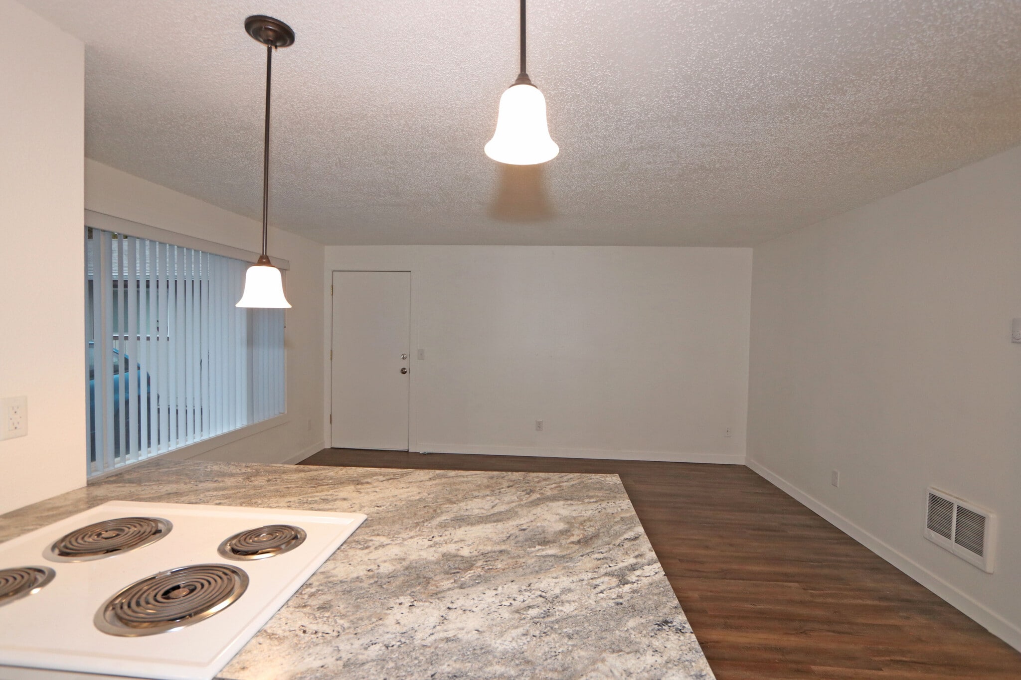 Building Photo - 1647 Salishan St SE