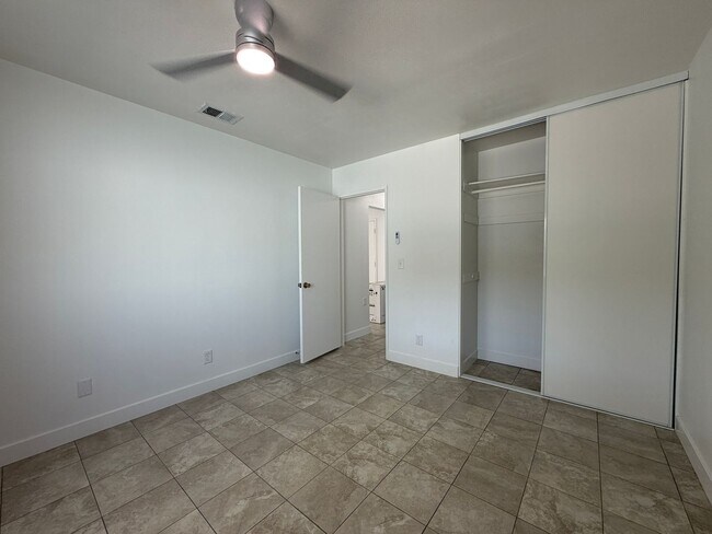 Building Photo - 228 Janan Ct