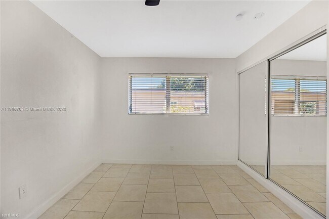 Building Photo - 4 br, 3 bath House - 50 NE 132nd Ter