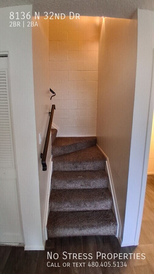 Building Photo - 8136 N 32nd Dr