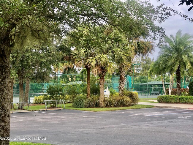Building Photo - 130 Warsteiner Way