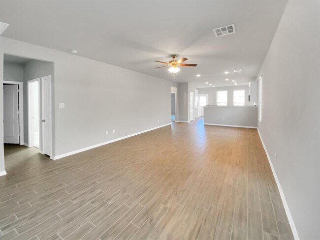 Building Photo - 847 Redinger Ridge Dr