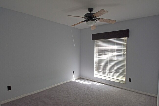 Building Photo - 9637 Lake Douglas Pl