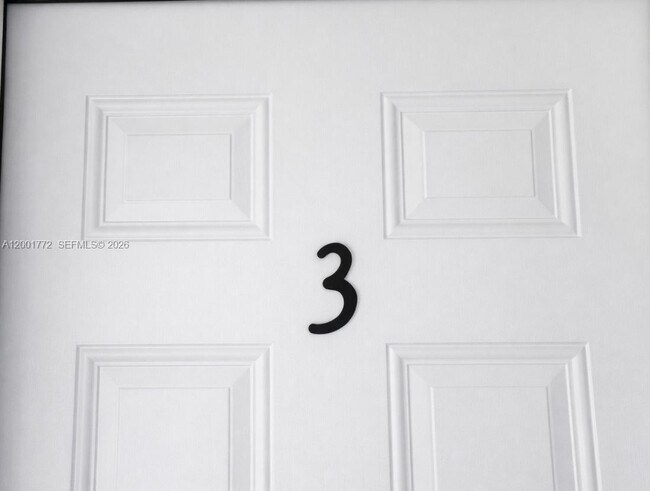 Building Photo - 7600 Dickens Ave