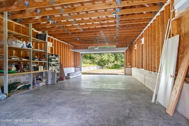 Building Photo - 1977 NY-295