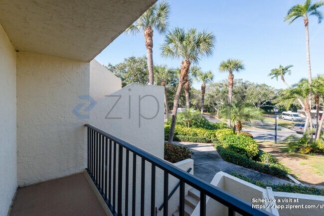 Building Photo - 7500 Sunshine Skyway Ln S