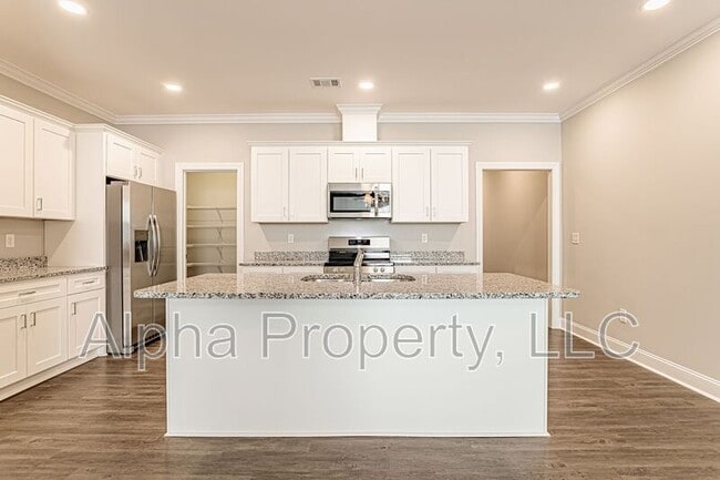 Building Photo - 14 Alderly Way