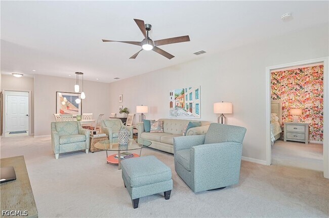 Building Photo - 14550 Glen Cove Dr
