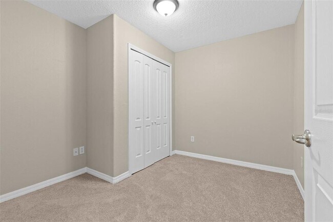 Building Photo - 6250 Maisai Rd