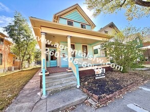Building Photo - 3 Bedroom House