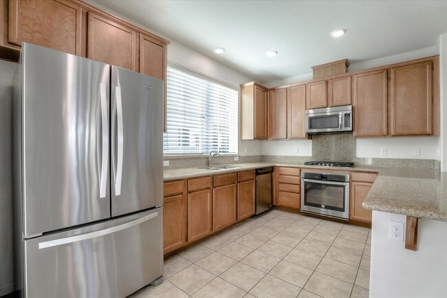 Building Photo - MODERN LUXURY IN SCENIC COMMUNICATIONS HILL LIGHT-FILLED INTERIORS WITH GREENBELT VIEWS