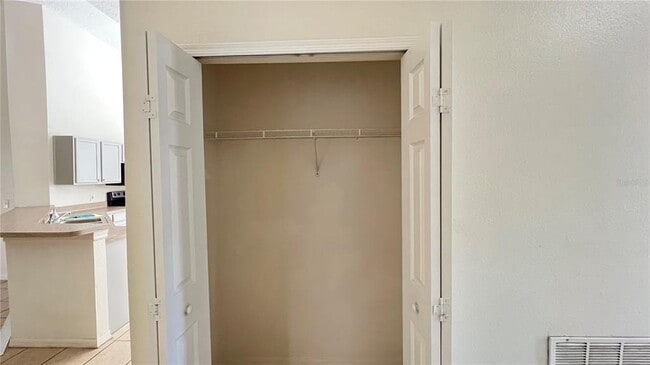 Building Photo - 1140 Cedarwood Way