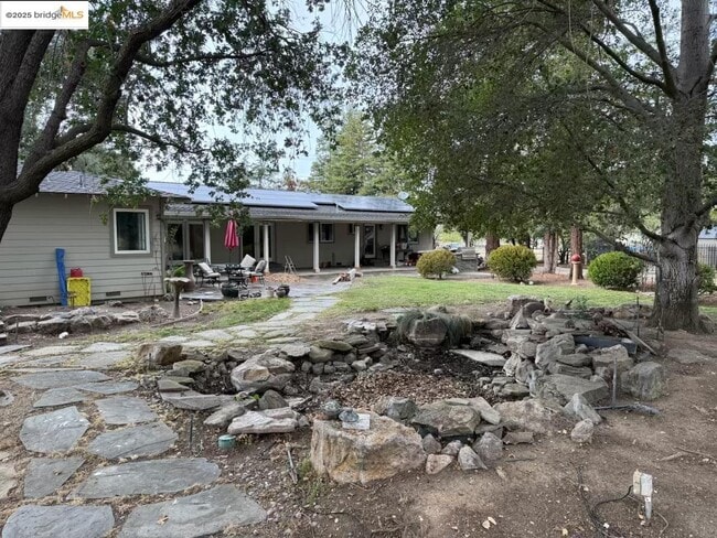 Building Photo - 1780 Buena Vista Ave