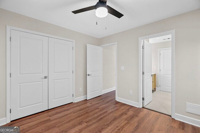 Building Photo - 1540 Bramlett Blvd