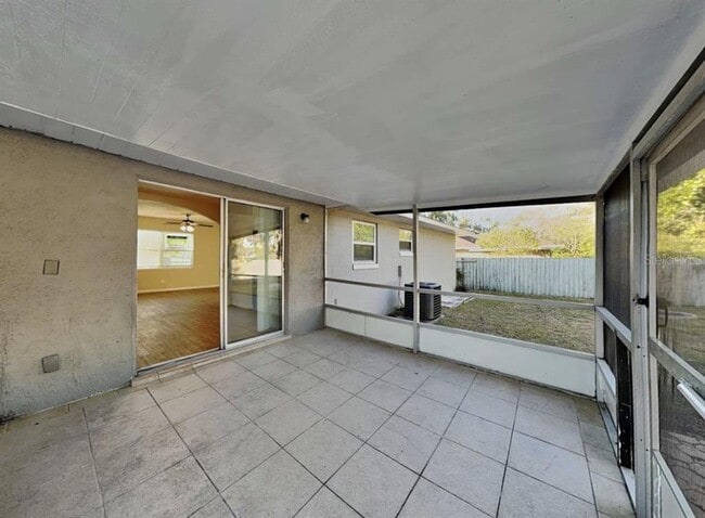 Building Photo - 4389 Signal Hill Rd