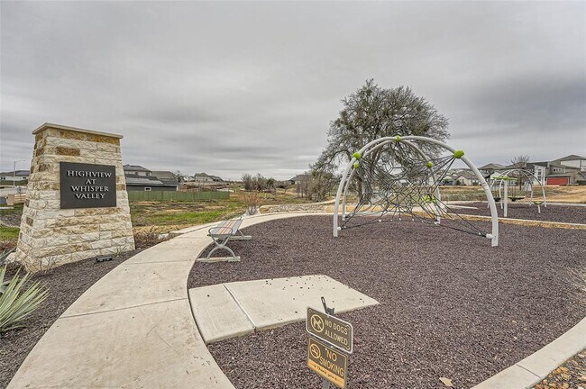 Building Photo - 17205 Adoro Dr