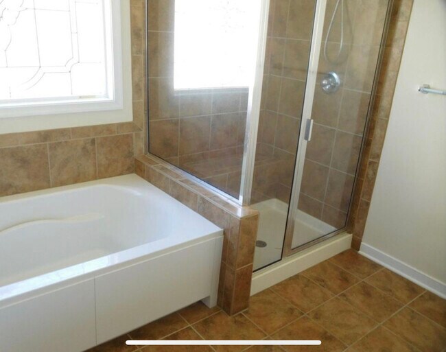 Building Photo - 14206 Ashleyville Ln